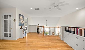 22 Prestwick Rd 22, Bourne, MA 02532