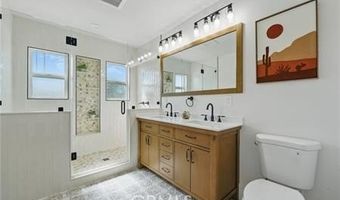 2111 S Bronson Ave, Los Angeles, CA 90018