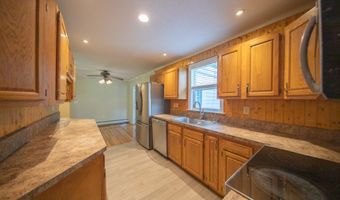 42 Bailey Woods Rd, Brooklyn, CT 06234