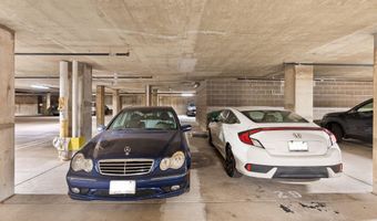 625 SLATERS Ln 401, Alexandria, VA 22314