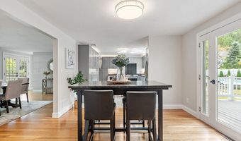 30 Paul Revere Rd, Acton, MA 01720