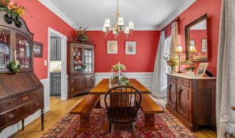379 Shallowford Dr, Boiling Springs, SC 29316