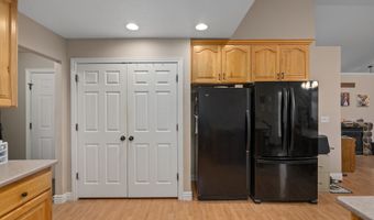 3870 W MOUNTAINTOP Cir, Cedar Hills, UT 84062