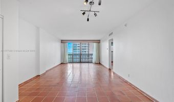 90 Edgewater Dr 908, Coral Gables, FL 33133