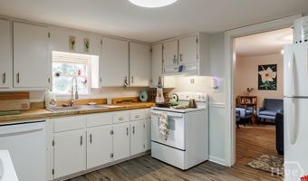 820 Whitehall Rd, Athens, GA 30605