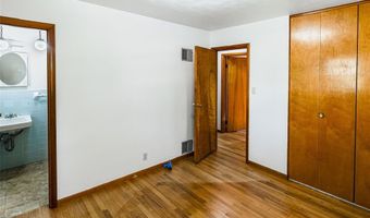 7 Hickerson Pl, Alton, IL 62002
