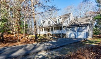 247 Glen Hill Dr, North Kingstown, RI 02874