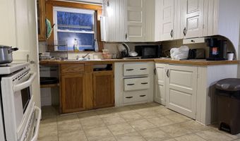 137 S Main St, Auburn, ME 04210
