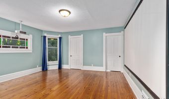 521 Trowbridge St, Allegan, MI 49010