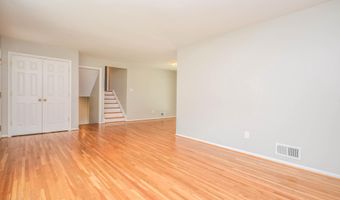 4805 WILLET Dr, Annandale, VA 22003