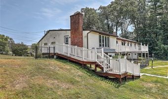 45 Countryside Dr, North Providence, RI 02904