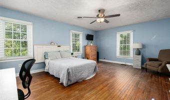 12289 Cedar Ln, Ashland, VA 23005