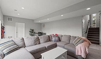 16025 Craig St, Basehor, KS 66007