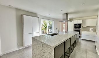 2115 Benedict Canyon Dr, Beverly Hills, CA 90210