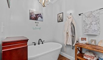 404 Zoarbella Dr, Baxley, GA 31513