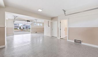247 PINE Dr, Bayville, NJ 08721