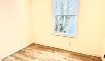 450 Sweetpea Ln, Altoona, WI 54720