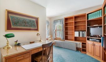 25 University Ter, Burlington, VT 05401