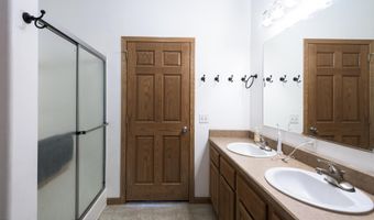 58 BLACKHAWK Trl, Boulder, WY 82923