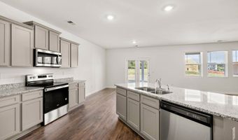 648 KIMBERWICK Dr, Locust Grove, GA 30248