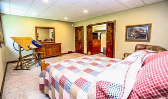 2405 NW 16th Ave, Aberdeen, SD 57401