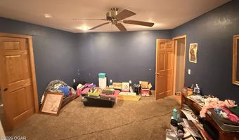 129 Riverview Dr, Anderson, MO 64831