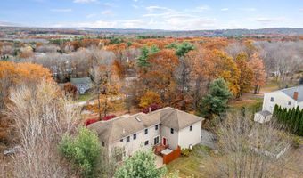 147 Fairway Dr, Auburn, ME 04210