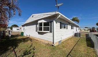 960 Cashew Cir, Barefoot Bay, FL 32976