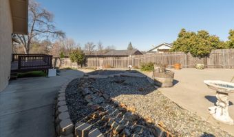 617 Live Oak Dr, Angels Camp, CA 95222