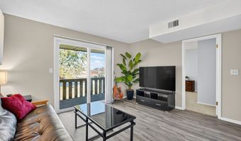 1915 NW Hickory Ln 8, Ankeny, IA 50023