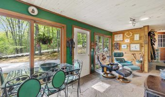 9 Red Oak Rd, Barnstead, NH 03218