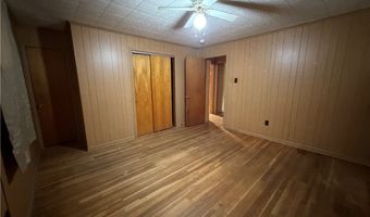 318 Penn Ave 2, Aliquippa, PA 15001