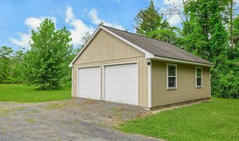 36 Kellogg Rd, Canaan, CT 06031