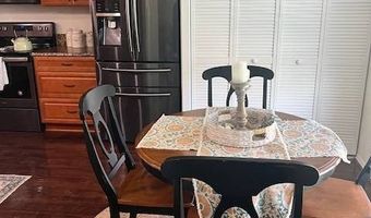 328 Waldorf Dr, Auburndale, FL 33823