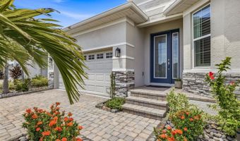 1065 SIGNET Dr, Apollo Beach, FL 33572