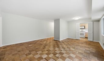 10643 WEYMOUTH St 101, Bethesda, MD 20814