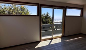 15422 SOUTHWIND Ln, Brookings, OR 97415