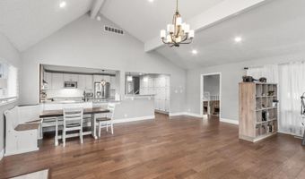 733 DOGWOOD Ave, Cheyenne, WY 82009