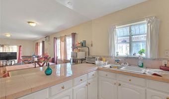 552 W 108th St, Los Angeles, CA 90044