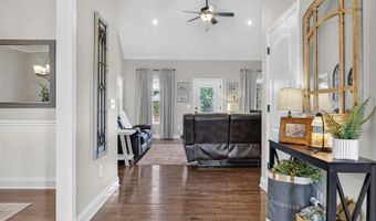 125 Berkshire Ln, Albertville, AL 35950