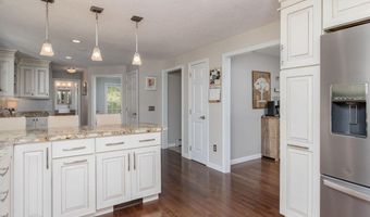 5 Heidi Ln, Bow, NH 03304