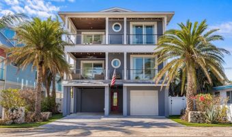 108 MAGNOLIA Ave, Anna Maria, FL 34216