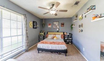 1104 Bowie St, Sulphur Springs, TX 75482