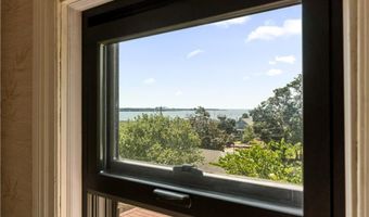 120 Smith St, Cranston, RI 02905