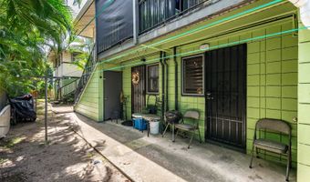 725 Kihapai Pl A2, Kailua, HI 96734