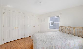110 HOUSTON Ave, Narragansett, RI 02882