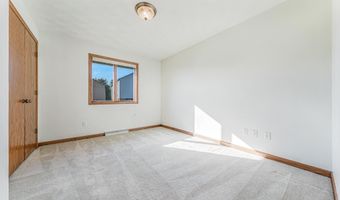 4180 W EARTHROCK Rd, Appleton, WI 54913