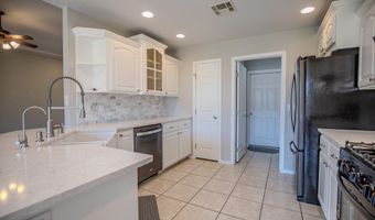 2147 Camino Del Sol, Alamogordo, NM 88310