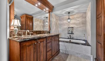 528 MOORINGS Cir, Arnold, MD 21012