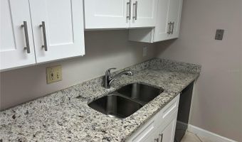 904 LAKE DESTINY Rd G, Altamonte Springs, FL 32714